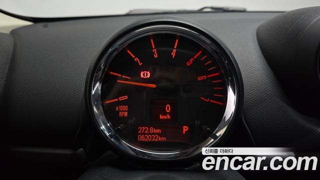Mini Countryman 2015 — photo 11