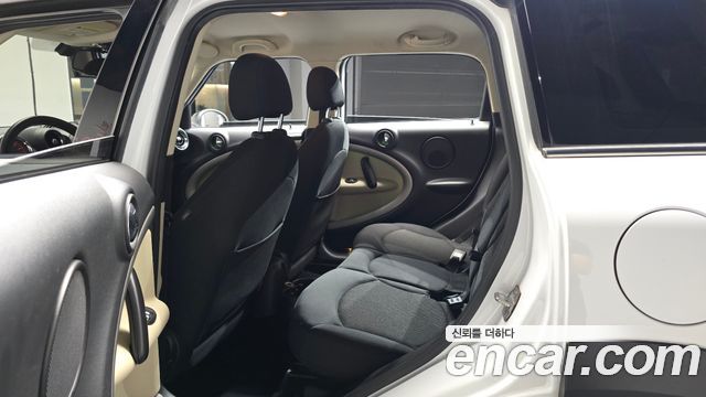 Mini Countryman 2015 — photo 17