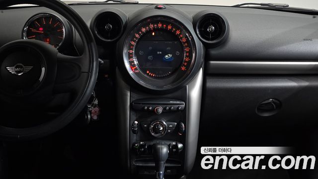 Mini Countryman 2015 — photo 21