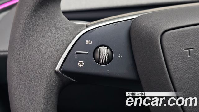 Tesla Model Y 2026 — photo 20