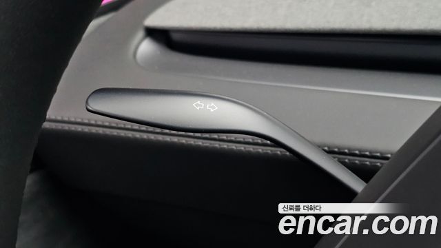 Tesla Model Y 2026 — photo 22