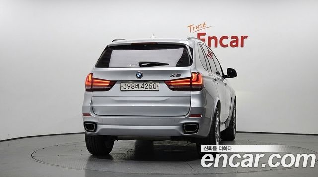 BMW X5 2018 — photo 4