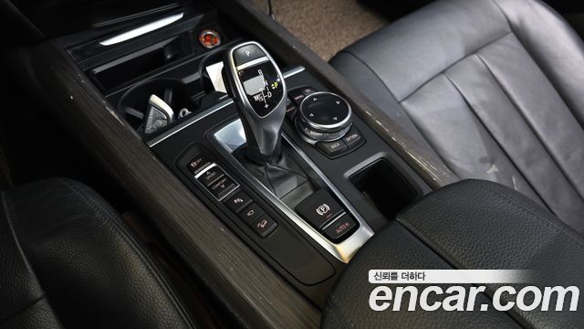 BMW X5 2015 — photo 9