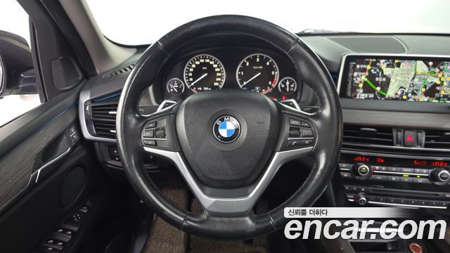 BMW X5 2015 — photo 13