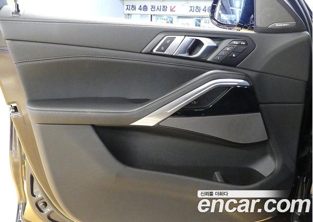 BMW X6 2026 — photo 11