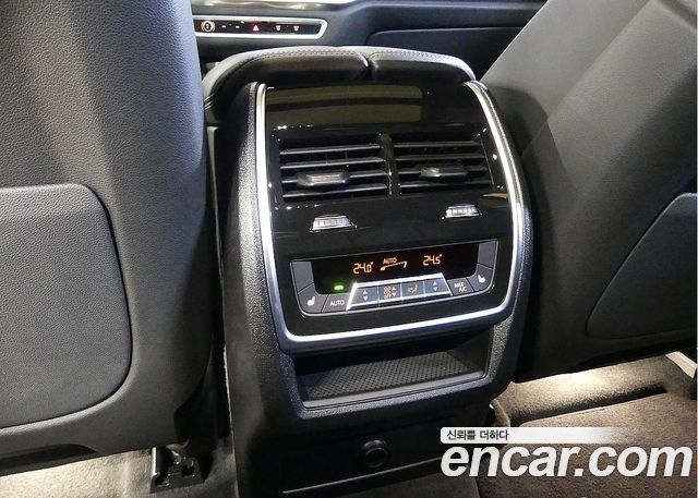 BMW X6 2026 — photo 18