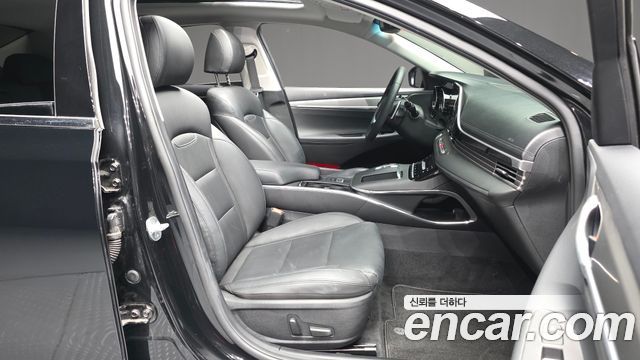 Hyundai Grandeur 2022 — photo 17