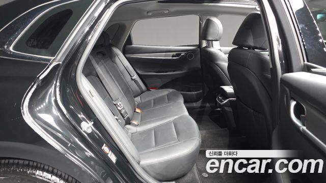 Hyundai Grandeur 2022 — photo 18