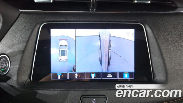 Cadillac XT4 2023 — photo 21