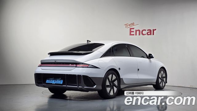 Hyundai Ioniq6 2023 — photo 2
