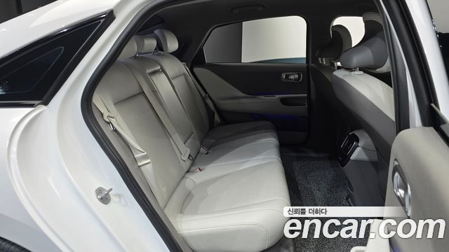 Hyundai Ioniq6 2023 — photo 17
