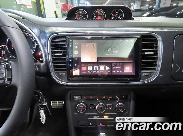 Volkswagen Beatle 2013 — photo 11