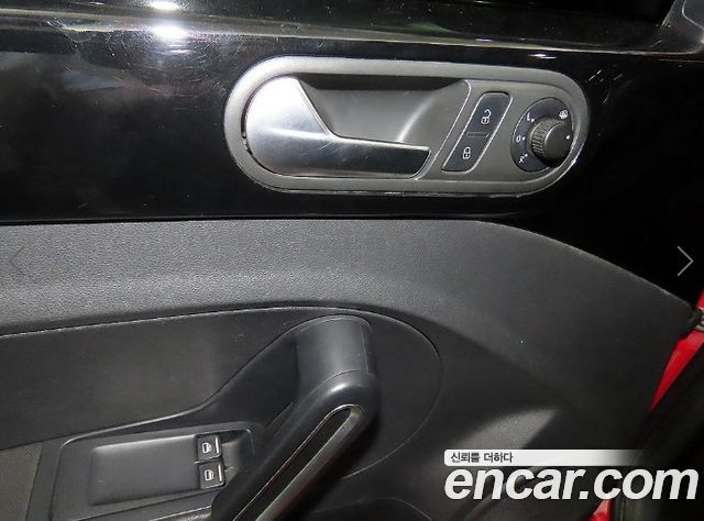 Volkswagen Beatle 2013 — photo 13