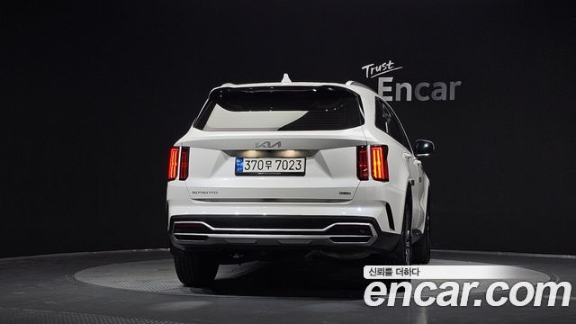 Kia Sorento 2023 — photo 4