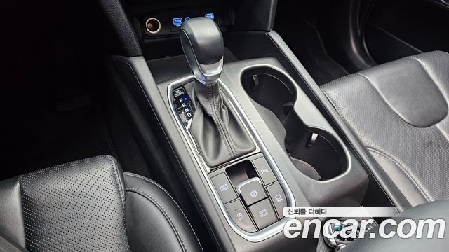 Hyundai Santafe 2019 — photo 12