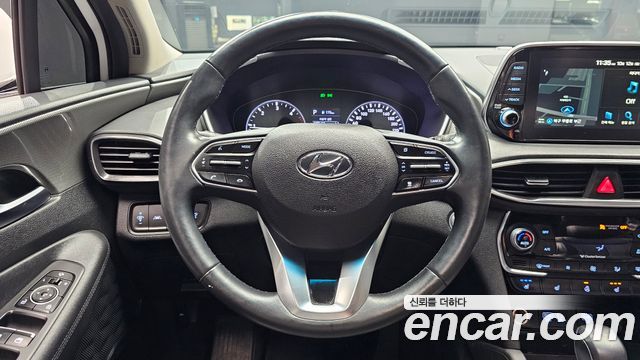 Hyundai Santafe 2019 — photo 19