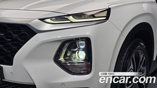 Hyundai Santafe 2019 — photo 8