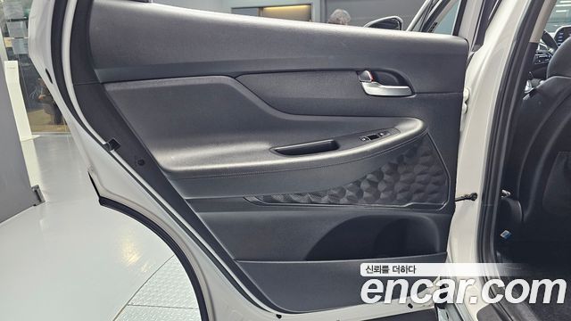 Hyundai Santafe 2019 — photo 15