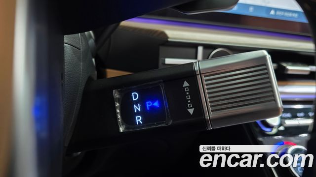 Hyundai Santafe 2024 — photo 12