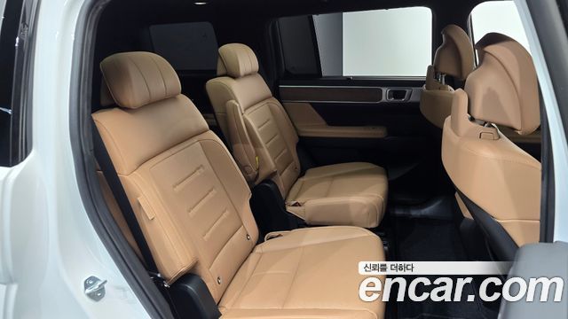 Hyundai Santafe 2024 — photo 17