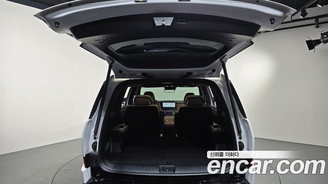 Hyundai Santafe 2024 — photo 23