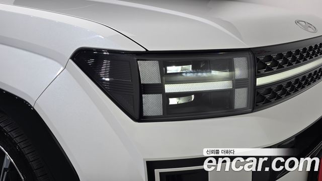 Hyundai Santafe 2024 — photo 8