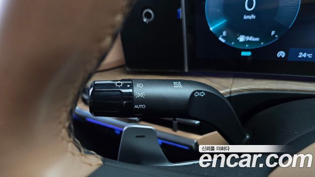 Hyundai Santafe 2024 — photo 27
