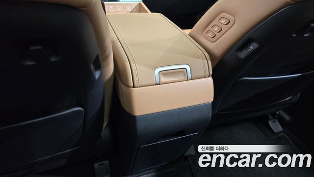 Hyundai Santafe 2024 — photo 30