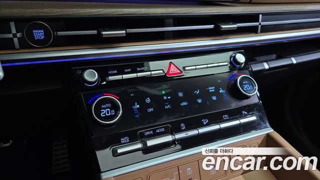 Hyundai Santafe 2024 — photo 32