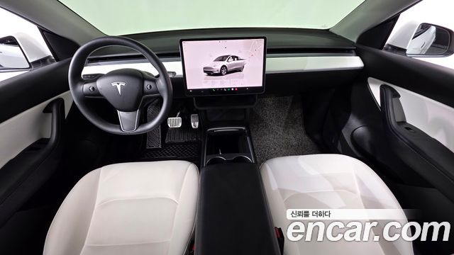 Tesla Model Y 2022 — photo 10