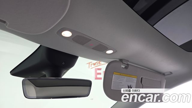 Tesla Model Y 2022 — photo 22