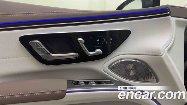 Mercedes-Benz EQS 2025 — photo 19