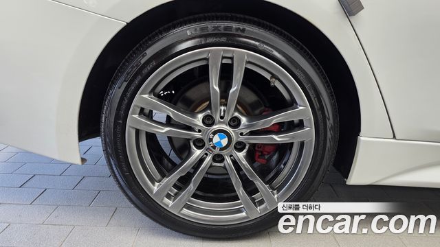 BMW 3-Series 2017 — photo 5
