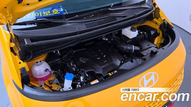 Hyundai Staria 2025 — photo 6
