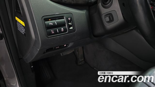 Kia K9 2016 — photo 14