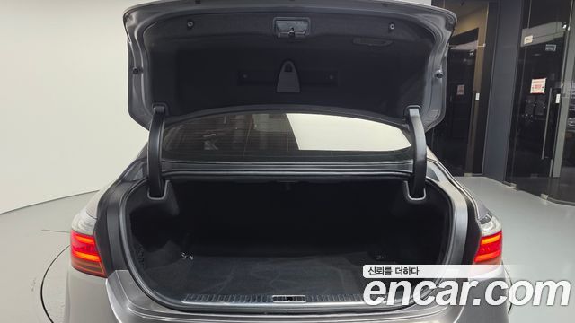 Kia K9 2016 — photo 20