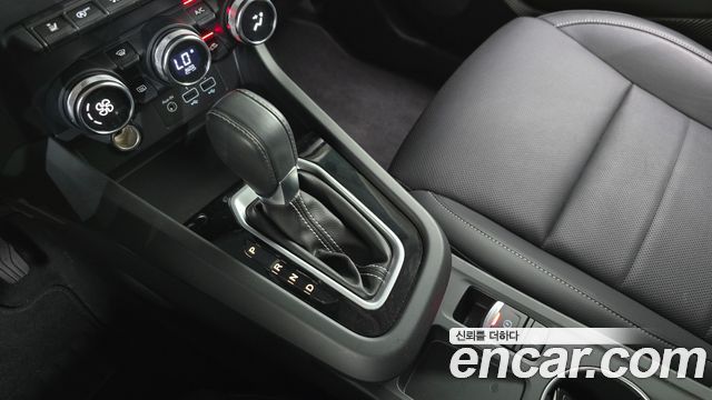 Renault Korea XM3 2023 — photo 12