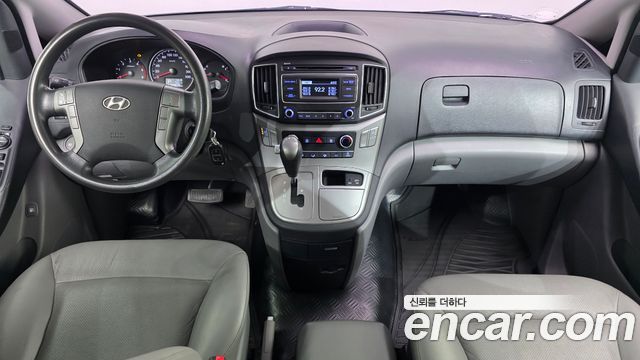 Hyundai Starex 2016 — photo 10
