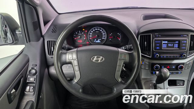 Hyundai Starex 2016 — photo 20