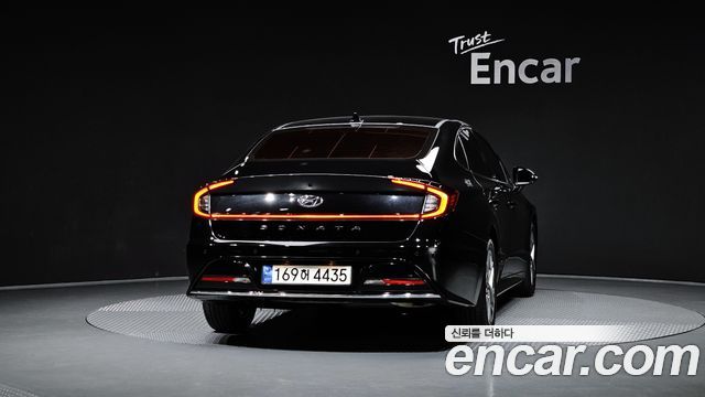 Hyundai Sonata 2022 — photo 4