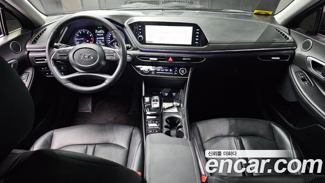 Hyundai Sonata 2022 — photo 10