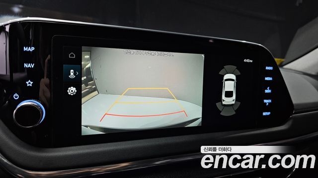 Hyundai Sonata 2022 — photo 21