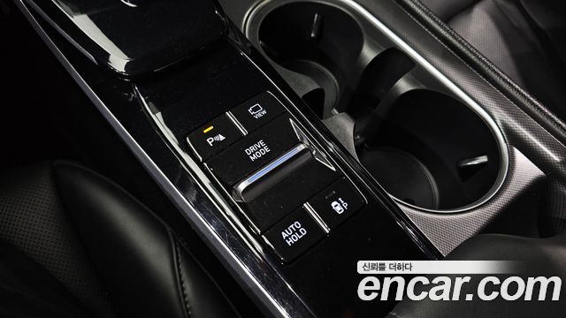 Hyundai Sonata 2022 — photo 31