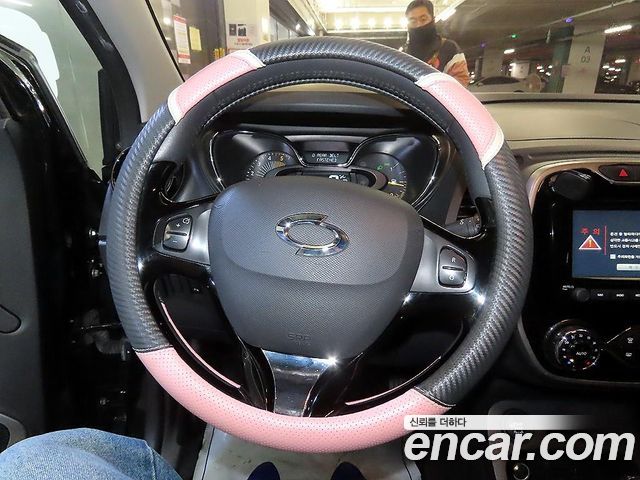 Renault Korea QM3 2014 — photo 12