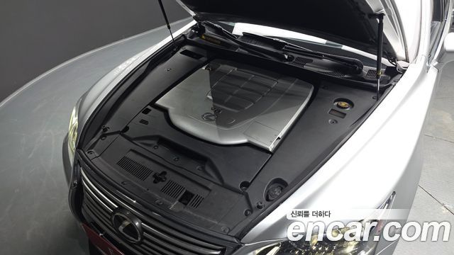 Lexus LS 2014 — photo 6
