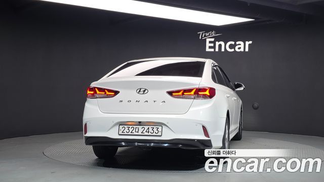 Hyundai Sonata 2018 — photo 4