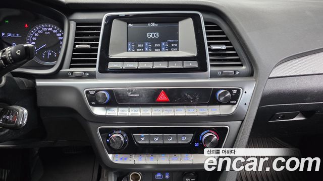 Hyundai Sonata 2018 — photo 14