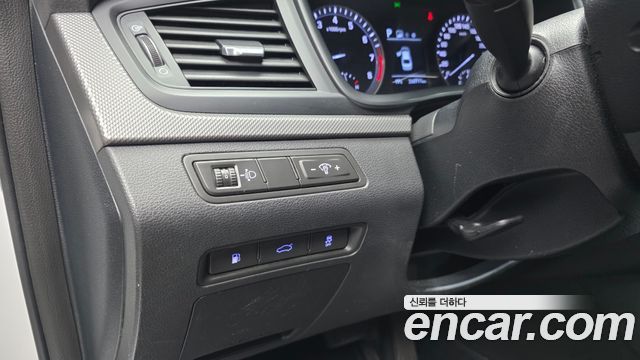 Hyundai Sonata 2018 — photo 17