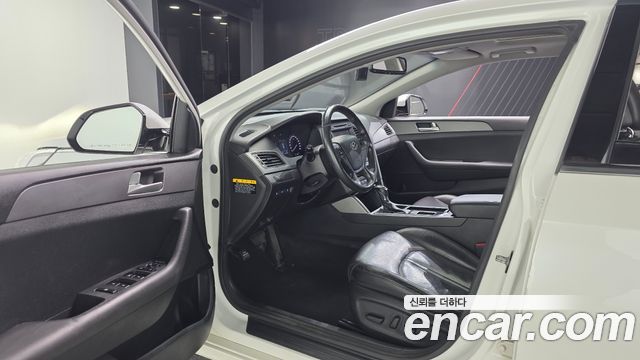 Hyundai Sonata 2015 — photo 10