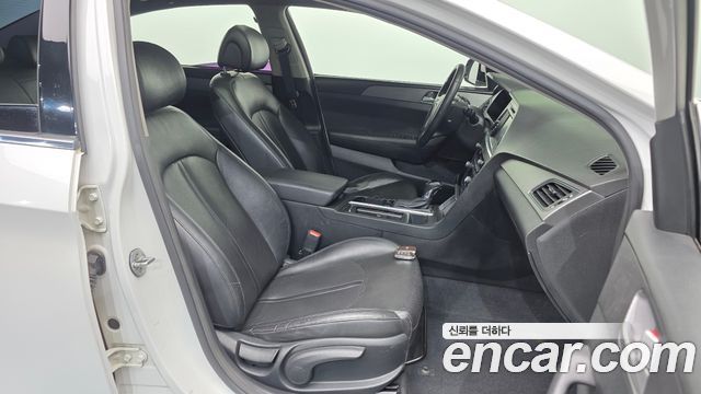 Hyundai Sonata 2015 — photo 11